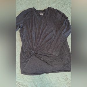 Grey tied long sleeve